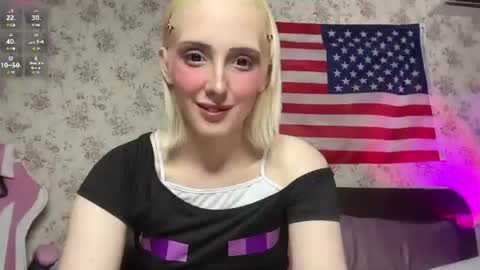 Snapshot of llinabarbie chatting on June 18, 2026, 3:05 pm Alina online show from June 18, 2026, 3:05 pm