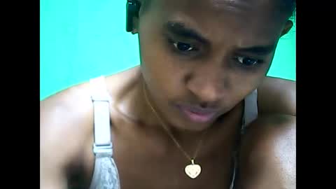 llouisse online show from April 26, 2026, 11:02 pm