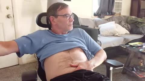 Snapshot of lngdickdaddy chatting on December 21, 2025, 5:53 pm LongDick Daddy online show from December 21, 2025, 5:53 pm