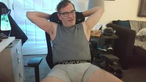 Snapshot of lngdickdaddy chatting on February 1, 2026, 1:04 am LongDick Daddy online show from February 1, 2026, 1:04 am