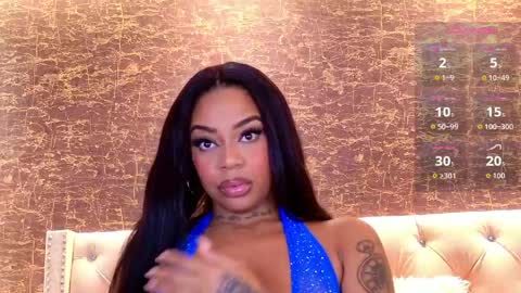 Snapshot of loana_vegas chatting on May 27, 2026, 5:21 pm LOANA online show from May 27, 2026, 5:21 pm