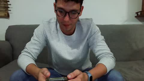 Snapshot of lobomx19 chatting on December 31, 2024, 3:34 am Lobo online show from December 31, 2024, 3:34 am