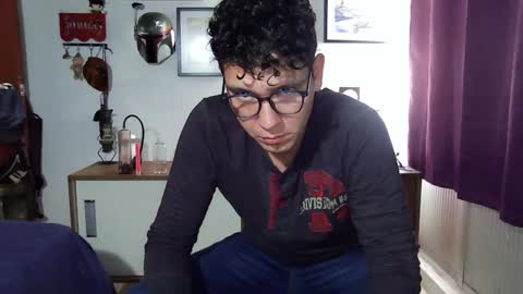 Snapshot of lobomx19 chatting on January 7, 2025, 9:14 pm Lobo online show from January 7, 2025, 9:14 pm