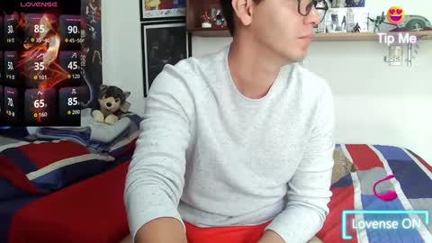 Snapshot of lobomx19 chatting on September 13, 2025, 4:07 pm Lobo online show from September 13, 2025, 4:07 pm