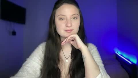 locaalis1 online show from October 26, 2025, 7:14 am