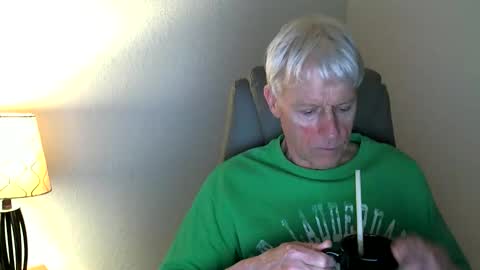 Snapshot of loco_joe chatting on May 29, 2026, 9:51 am Loco Joe online show from May 29, 2026, 9:51 am
