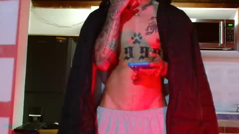 Snapshot of logan__777 chatting on October 27, 2025, 12:15 am Logan online show from October 27, 2025, 12:15 am