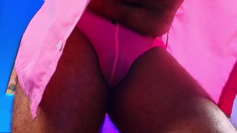 Snapshot of logan_adams27 chatting on April 25, 2026, 12:08 pm Logan online show from April 25, 2026, 12:08 pm