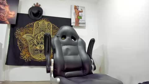 LOGAN WHITTERS online show from February 16, 2025, 6:43 pm