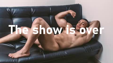 Snapshot of loganmartinx chatting on May 15, 2026, 11:01 pm loganmartinx online show from May 15, 2026, 11:01 pm