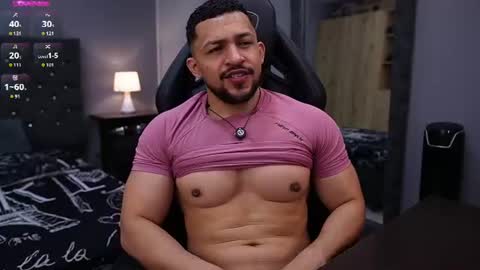 Snapshot of loganmartinx chatting on June 29, 2026, 10:10 pm loganmartinx online show from June 29, 2026, 10:10 pm
