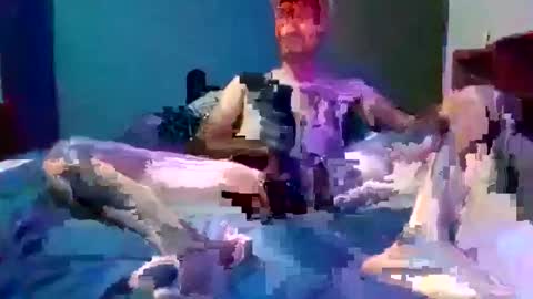 Snapshot of logans504908 chatting on January 21, 2025, 5:05 am Logans online show from January 21, 2025, 5:05 am