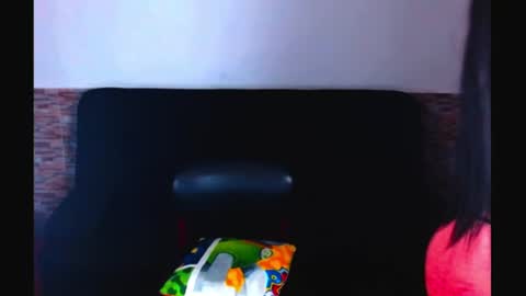 Snapshot of lois_fer chatting on June 21, 2026, 8:44 pm Lois online show from June 21, 2026, 8:44 pm