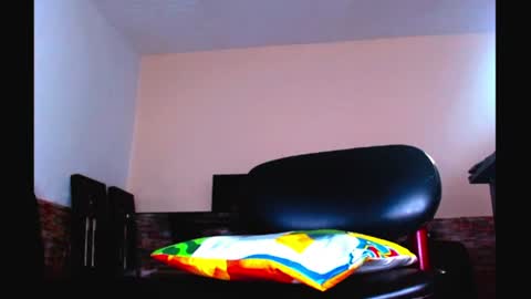 Snapshot of lois_fer chatting on July 6, 2026, 10:01 pm Lois online show from July 6, 2026, 10:01 pm