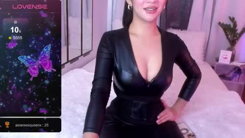 Mistress L online show from March 13, 2026, 10:05 pm