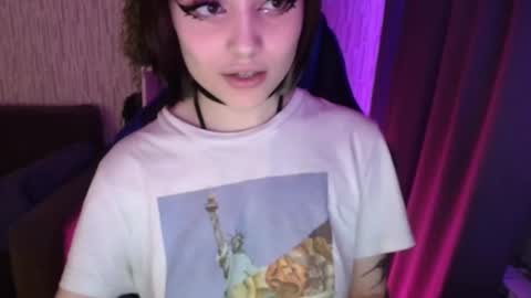 Snapshot of lola_bani_ chatting on December 18, 2024, 3:55 pm lola online show from December 18, 2024, 3:55 pm