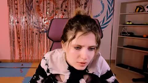 I consider myself the god Loki but life just calls me LOL  online show from February 27, 2025, 11:20 am