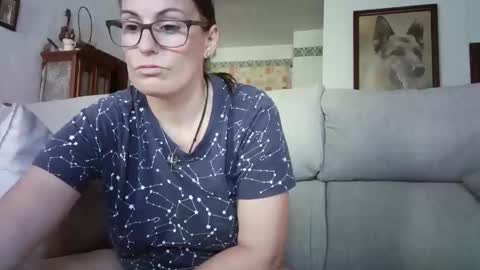 LOLA HUESO y ERIC online show from June 4, 2026, 2:23 pm