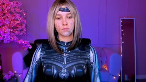 Snapshot of lolalemona chatting on December 15, 2024, 1:32 pm lolalemona online show from December 15, 2024, 1:32 pm