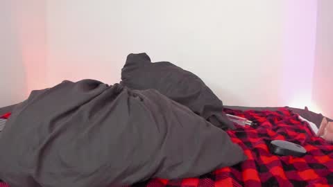 Lola online show from December 9, 2024, 11:13 pm