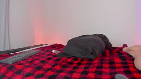 Lola online show from December 11, 2024, 10:16 pm