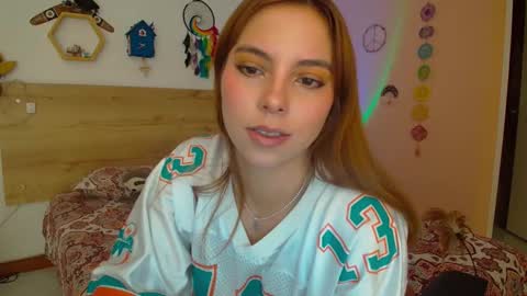 Lola doll online show from November 26, 2025, 2:29 pm