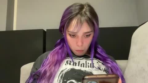 lole online show from October 9, 2025, 9:24 pm