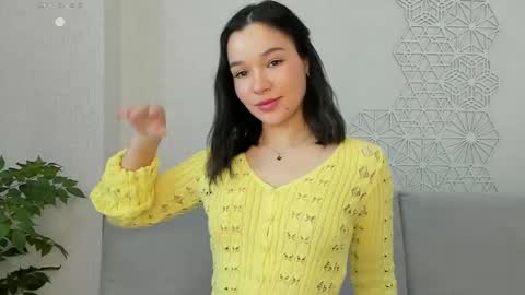 lolly_turner online show from April 3, 2026, 4:21 am