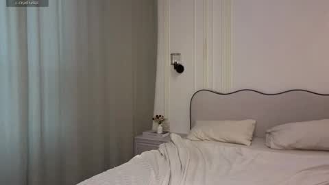 lolly_turner online show from May 10, 2026, 1:27 pm