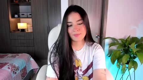 Sarah online show from January 12, 2026, 4:29 am