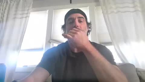 THE SEXIEST MAN ALIVE online show from November 14, 2025, 3:11 pm