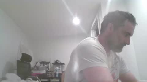 THE SEXIEST MAN ALIVE online show from April 5, 2026, 2:53 am