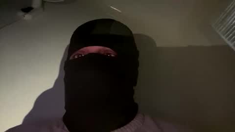 Snapshot of londonluxelad chatting on March 22, 2026, 6:39 am londonluxelad online show from March 22, 2026, 6:39 am