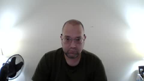 Snapshot of lonelyman91775 chatting on May 26, 2026, 9:27 am Lonely Man online show from May 26, 2026, 9:27 am