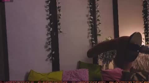 Snapshot of loney__tunes chatting on July 3, 2026, 5:25 am Shy EvaStreams are everyday 9 AM - 3 PM GMT 3 online show from July 3, 2026, 5:25 am
