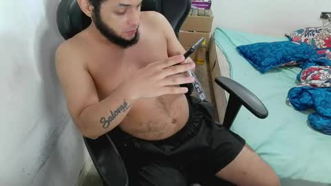 Snapshot of long_dick_boy_ chatting on May 17, 2026, 9:44 pm Marvin Santiago online show from May 17, 2026, 9:44 pm