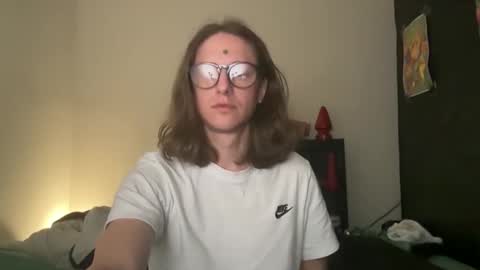 longdickelijah online show from April 14, 2026, 12:05 am