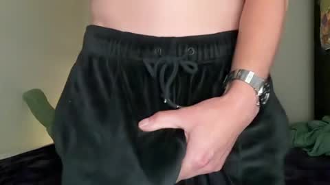 Snapshot of longdickelijah chatting on July 9, 2026, 2:59 am longdickelijah online show from July 9, 2026, 2:59 am