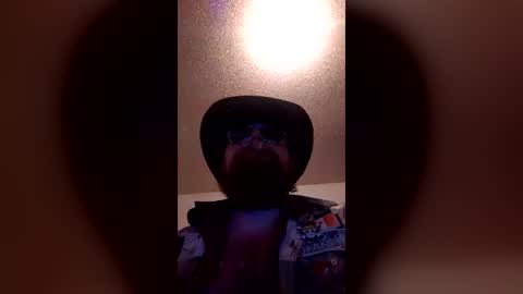Snapshot of lonleyvergin1999 chatting on July 2, 2026, 1:05 am lonleyvergin1999 online show from July 2, 2026, 1:05 am