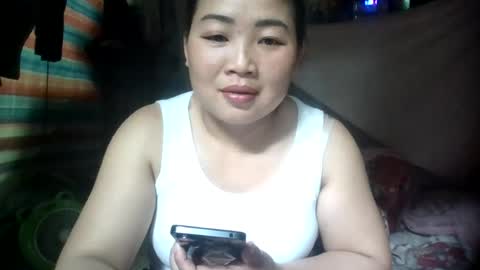Snapshot of lonna_baby chatting on June 25, 2026, 8:19 am lonna_baby online show from June 25, 2026, 8:19 am
