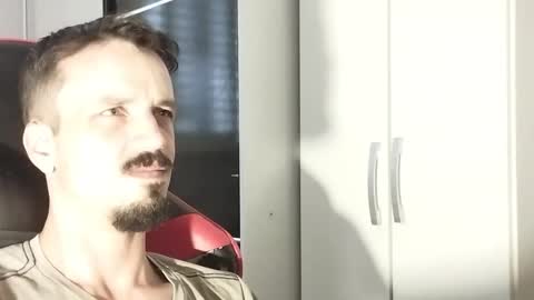 Snapshot of lookaz4010 chatting on December 2, 2024, 2:19 pm Lucas online show from December 2, 2024, 2:19 pm