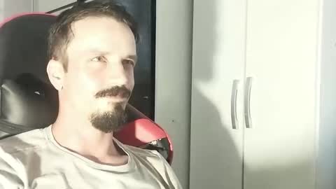 Snapshot of lookaz4010 chatting on December 30, 2024, 1:14 pm Lucas online show from December 30, 2024, 1:14 pm