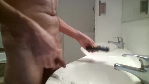 Robin online show from January 5, 2025, 12:10 pm