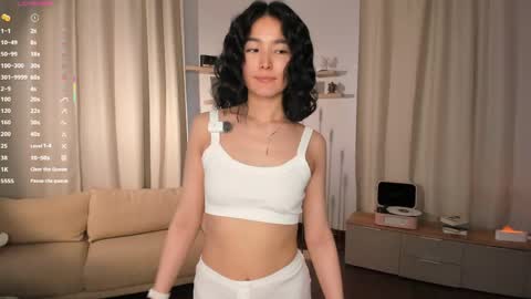 Snapshot of lora_lifelover chatting on April 17, 2026, 8:50 am Lora control 2 min for every new Fan Club subscriber online show from April 17, 2026, 8:50 am