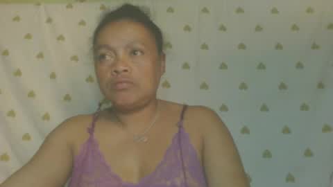 LorahVane online show from June 30, 2026, 7:31 am