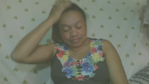 LorahVane online show from July 7, 2026, 11:25 am