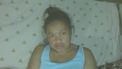 LorahxVane online show from April 9, 2026, 10:37 pm