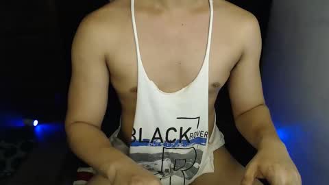 Snapshot of lord_of_cum69 chatting on April 18, 2026, 2:48 am Macky online show from April 18, 2026, 2:48 am