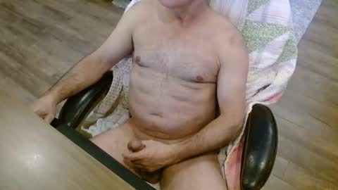 Snapshot of lord_rasken chatting on April 20, 2026, 1:41 am Lord King online show from April 20, 2026, 1:41 am
