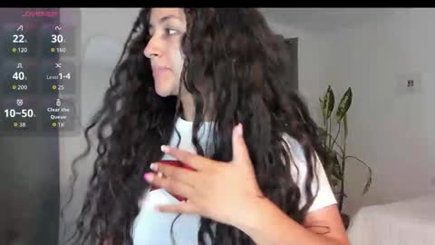 lore_rey online show from September 22, 2025, 3:08 am